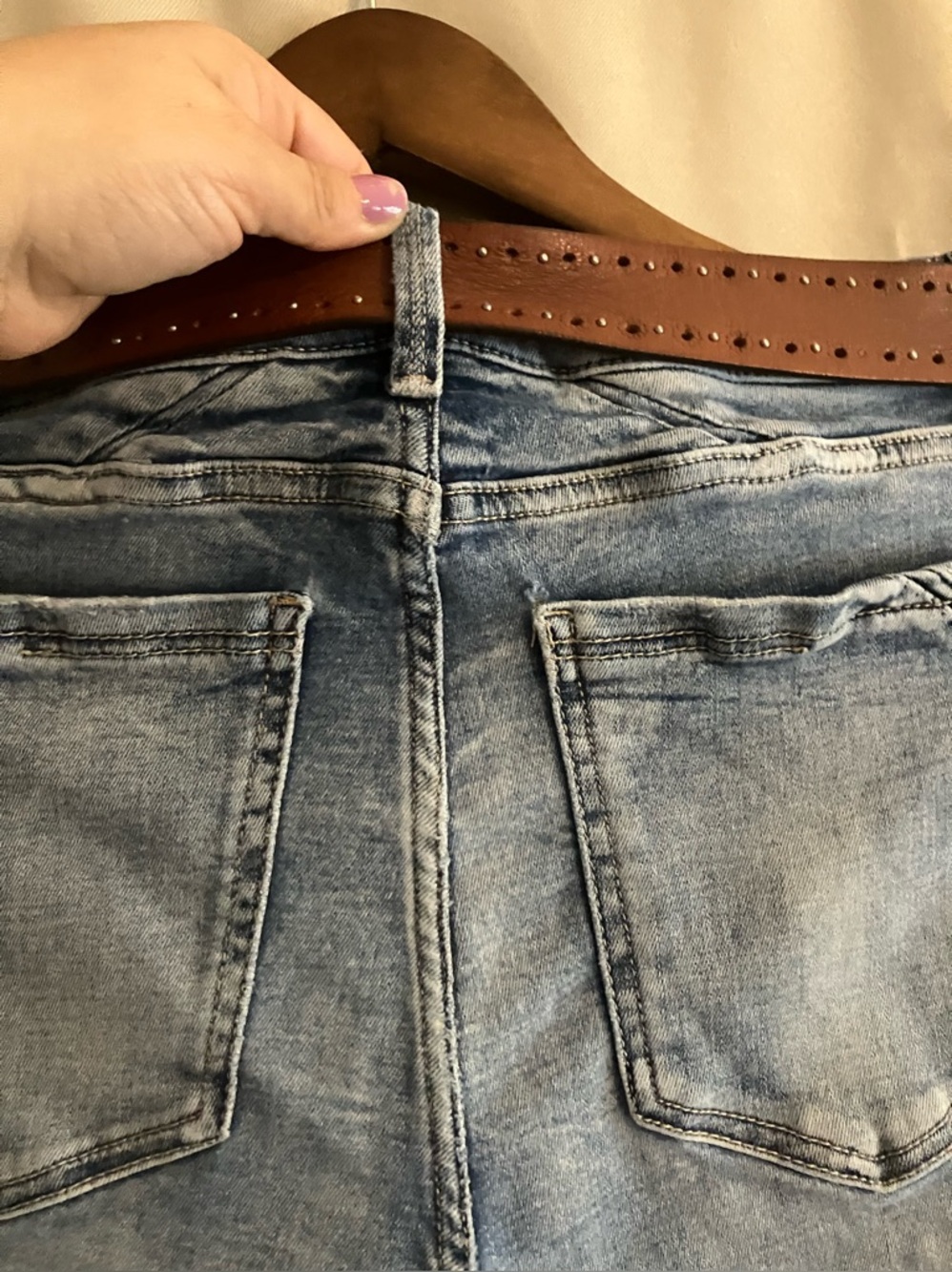 Buckle Black Light Blue Skinny Jeans with Brown Leather Belt - Picture 10 of 16